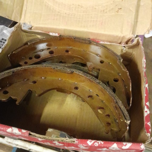 Fsb171 brake shoes - fsb171,